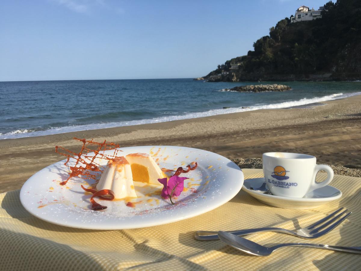 Hotel Il Gabbiano Stalettì Esterno foto